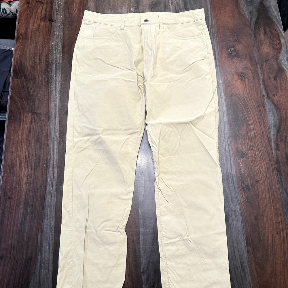 The North Face Cream Chinos for Casual Wear